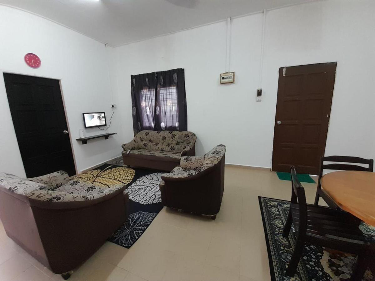 Amz Homestay Kampung Gong Kiat, Kuala Terengganu Buitenkant foto