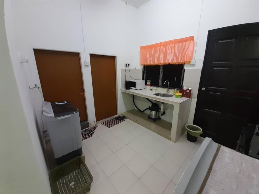 Amz Homestay Kampung Gong Kiat, Kuala Terengganu Buitenkant foto